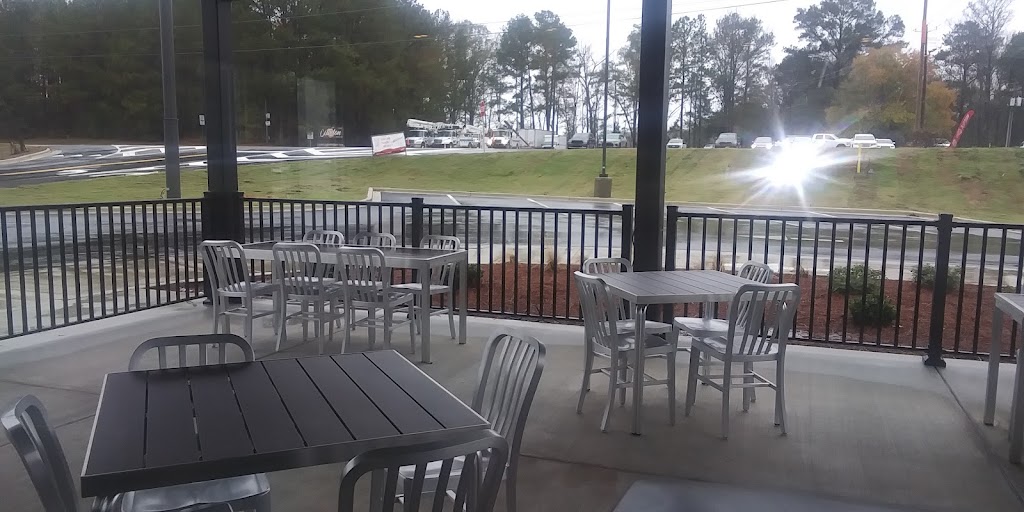 Milos Hamburgers | restaurant | 2109 7th St S, Clanton, AL 35045, USA | 2059907001 OR +1 205-990-7001