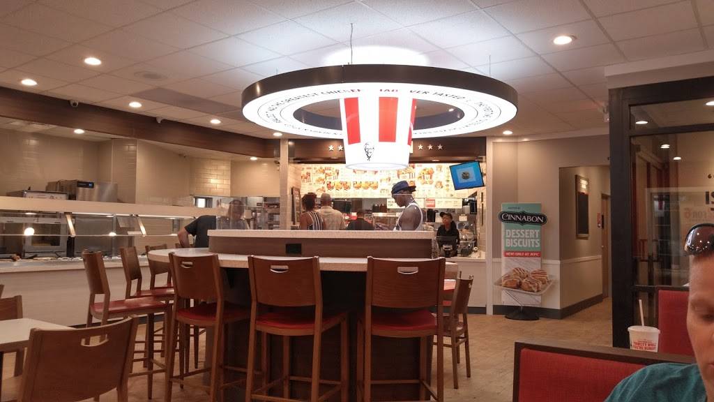 KFC | restaurant | 336 Harding Pl, Nashville, TN 37211, USA | 6158342904 OR +1 615-834-2904