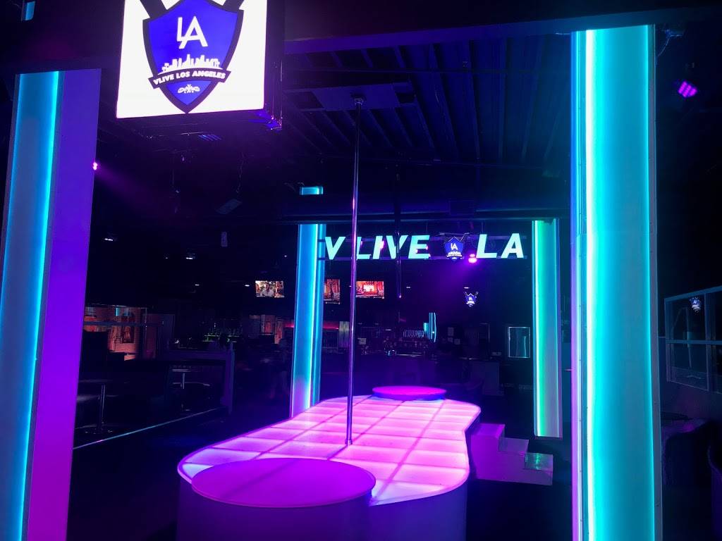 Vlive LA Double Play | restaurant | 1957 E Del Amo Blvd, Rancho Dominguez, CA 90220, USA | 5625534751 OR +1 562-553-4751