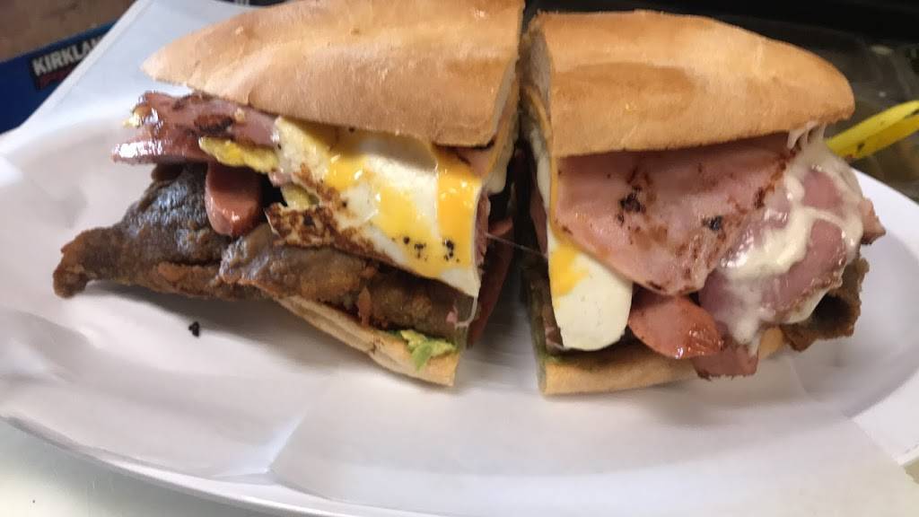 Charly’s Super Tortas Chilangas | restaurant | 2725 E Fremont St, Stockton, CA 95205, USA | 2099054179 OR +1 209-905-4179