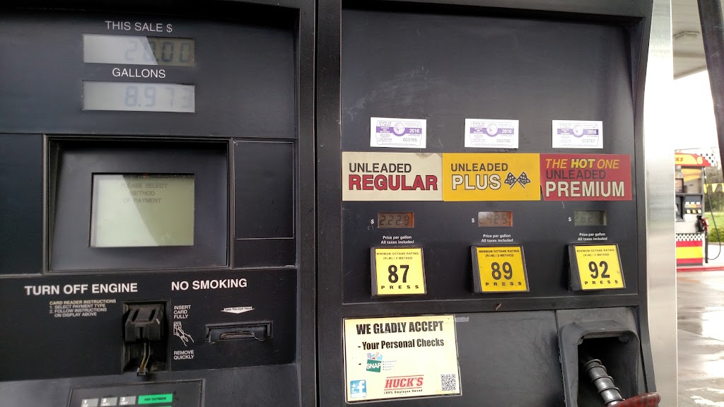 Hucks | restaurant | 1900 S Illinois Ave, Carbondale, IL 62903, USA | 6183516060 OR +1 618-351-6060