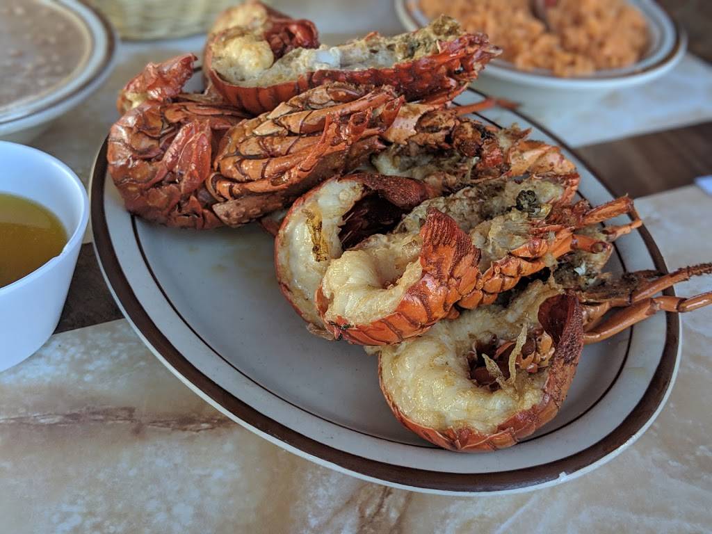 Siete Mares | restaurant | Paseo del Mar, El Paraíso, Puerto Nuevo, B.C., Mexico | 016616140486 OR +52 661 614 0486