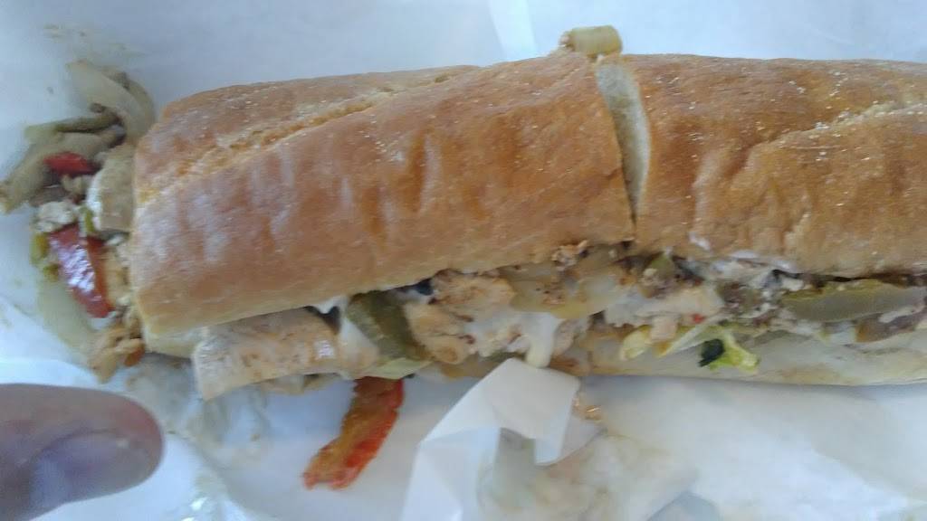 DAngelo Grilled Sandwiches | restaurant | 71 Tower Hill, Wakefield, RI 02879, USA | 4017892050 OR +1 401-789-2050