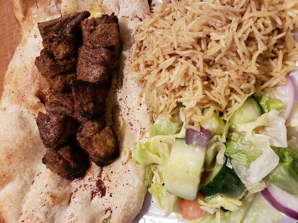 Food Corner Kabob House | restaurant | 14220 Centreville Square, Centreville, VA 20121, USA | 7035437166 OR +1 703-543-7166