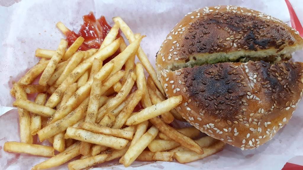 Karachi chat house | restaurant | 2301 W Devon Ave, Chicago, IL 60659, USA | 7738563600 OR +1 773-856-3600