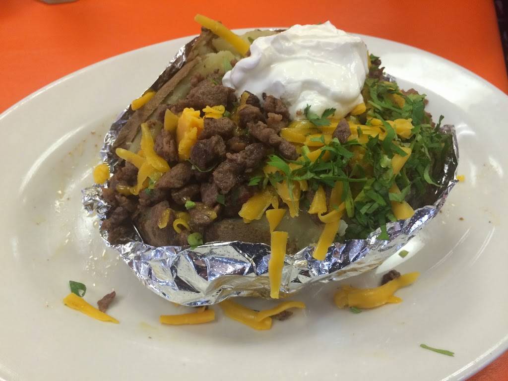 Regios Grill | restaurant | 11888 Starcrest Dr ste. 100, San Antonio, TX 78247, USA | 2104032092 OR +1 210-403-2092