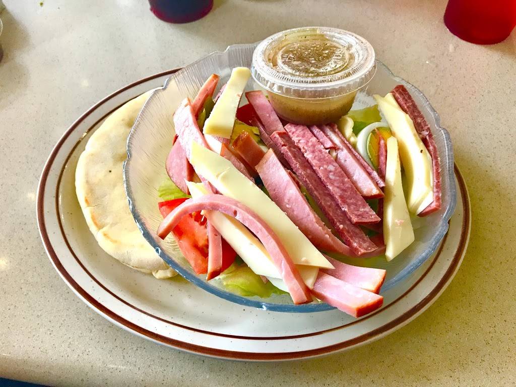 Leos Coney Island | restaurant | 47830 Grand River Ave, Novi, MI 48374, USA | 2483748485 OR +1 248-374-8485