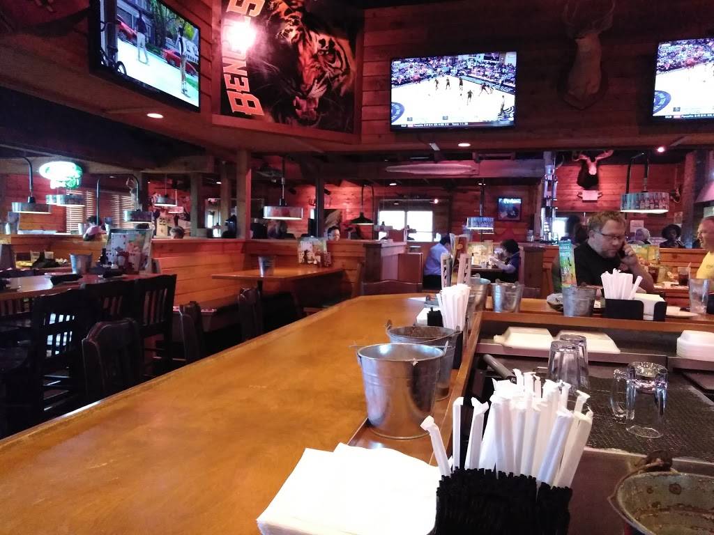 Texas Roadhouse | restaurant | 1366 Main St, Hamilton, OH 45013, USA | 5138947427 OR +1 513-894-7427