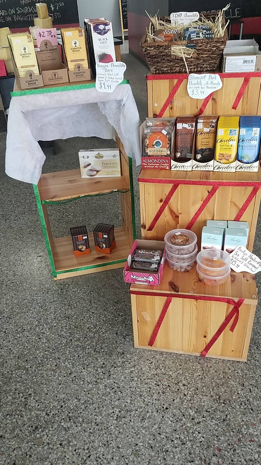 The Cheese Shop Of Saline | restaurant | 98 N Ann Arbor St, Saline, MI 48176, USA | 7344706326 OR +1 734-470-6326