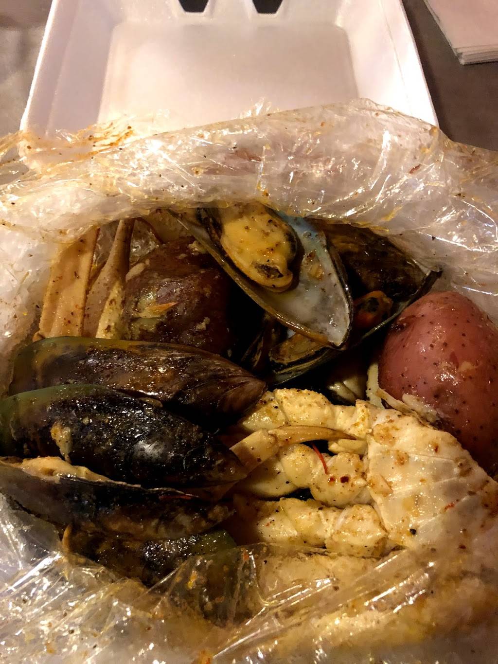 Soulfed philly lounge | restaurant | 6424 Castor Ave, Philadelphia, PA 19149, USA | 2155443269 OR +1 215-544-3269