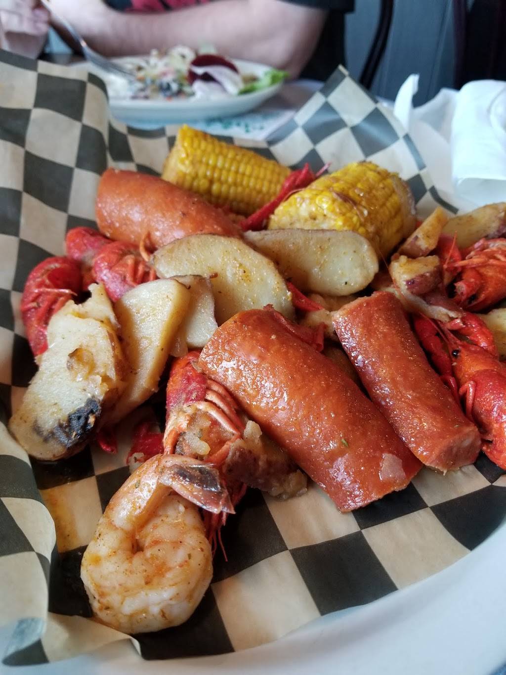 Little Brown Jug | restaurant | 7697 Bluebush Rd, Maybee, MI 48159, USA | 7345872343 OR +1 734-587-2343