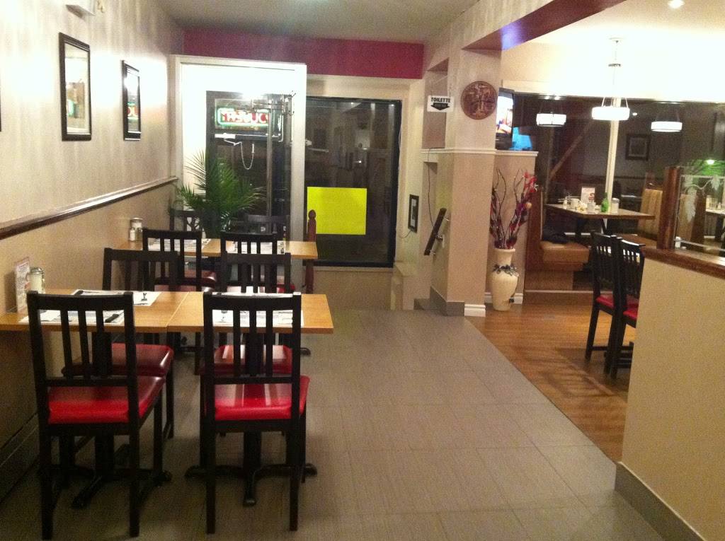 Villa Ste Therese | restaurant | 2 Rue Saint Joseph, Sainte-Thérèse, QC J7E 3L6, Canada | 4504352730 OR +1 450-435-2730