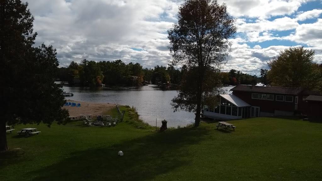 Catalina Bay Resort | restaurant | 17 Fire Route 82B, Buckhorn, ON K0L 1J0, Canada | 7056571655 OR +1 705-657-1655