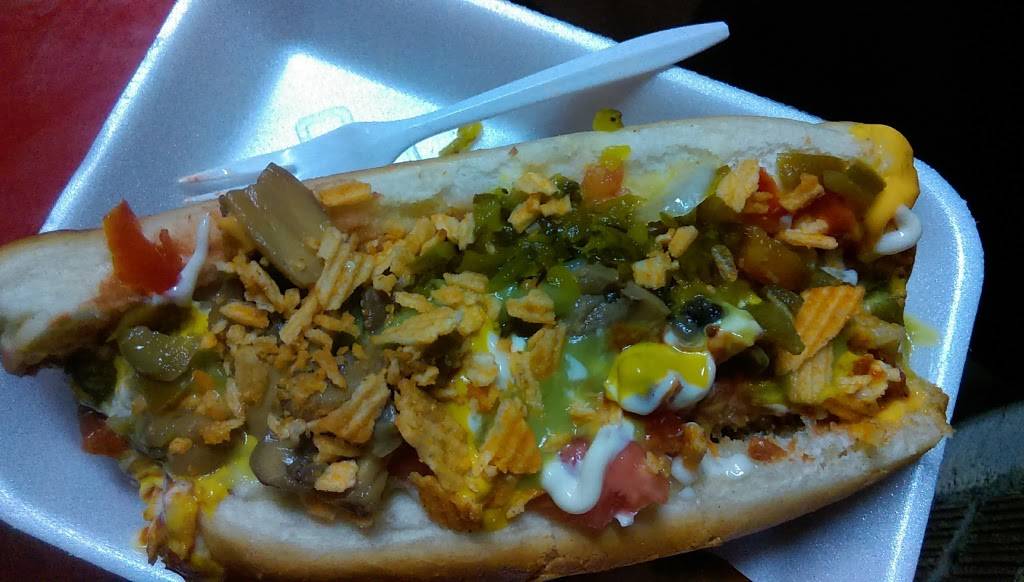 Baja Burgers | restaurant | Calle Ambar 555, Carlos Pacheco I, 22810 Ensenada, B.C., Mexico | 016462480917 OR +52 646 248 0917