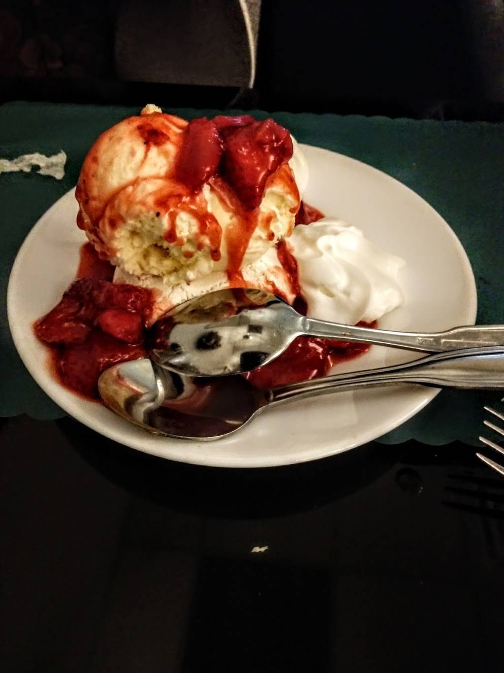 Rupps Downtown | restaurant | 925 N 8th St, Sheboygan, WI 53081, USA | 9204598155 OR +1 920-459-8155