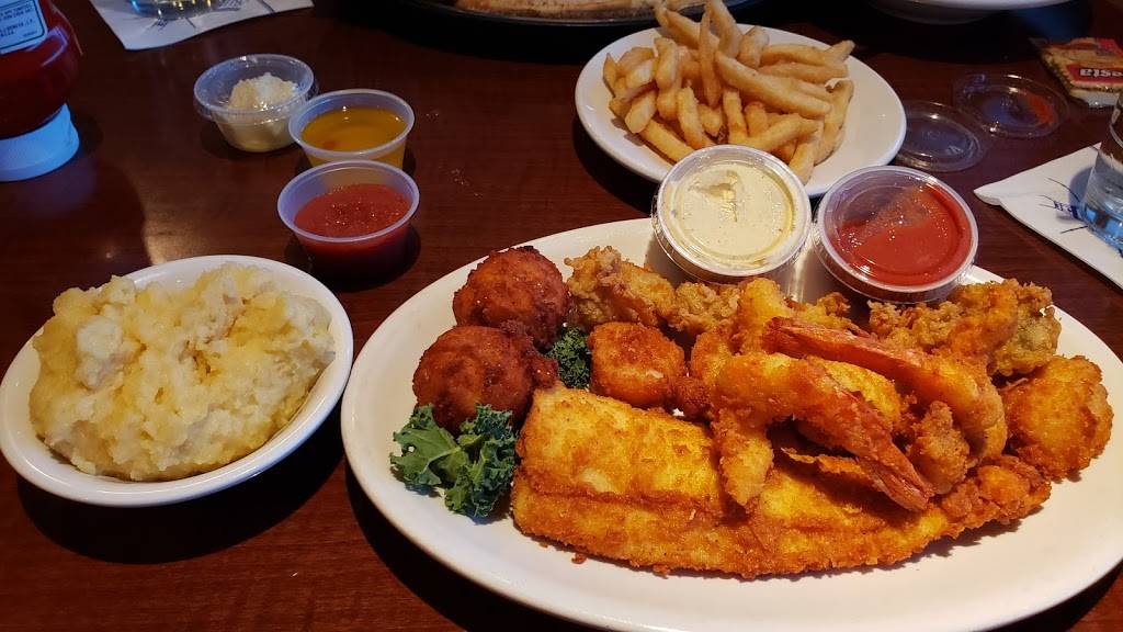 Surf Rider | restaurant | 2449 Old Taylor Rd, Chesapeake, VA 23321, USA | 7579665840 OR +1 757-966-5840