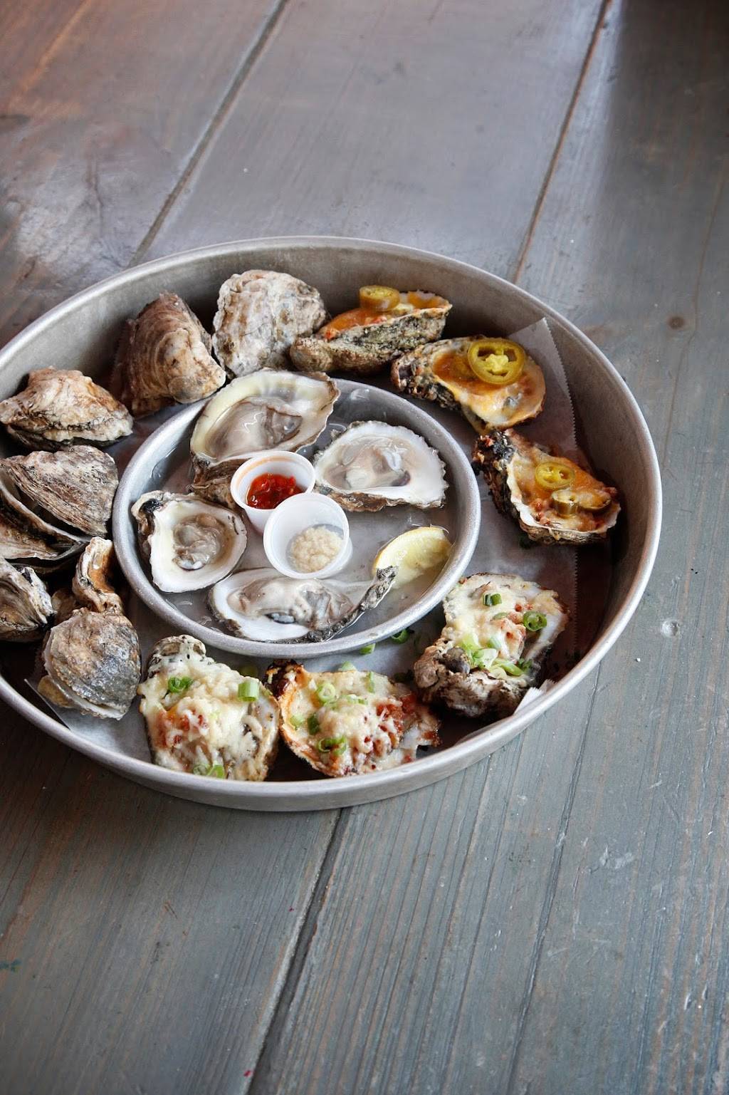Shuckin Shack Oyster Bar | restaurant | Erwin Square, 2200 W Main St A-140, Durham, NC 27705, USA | 9842197337 OR +1 984-219-7337