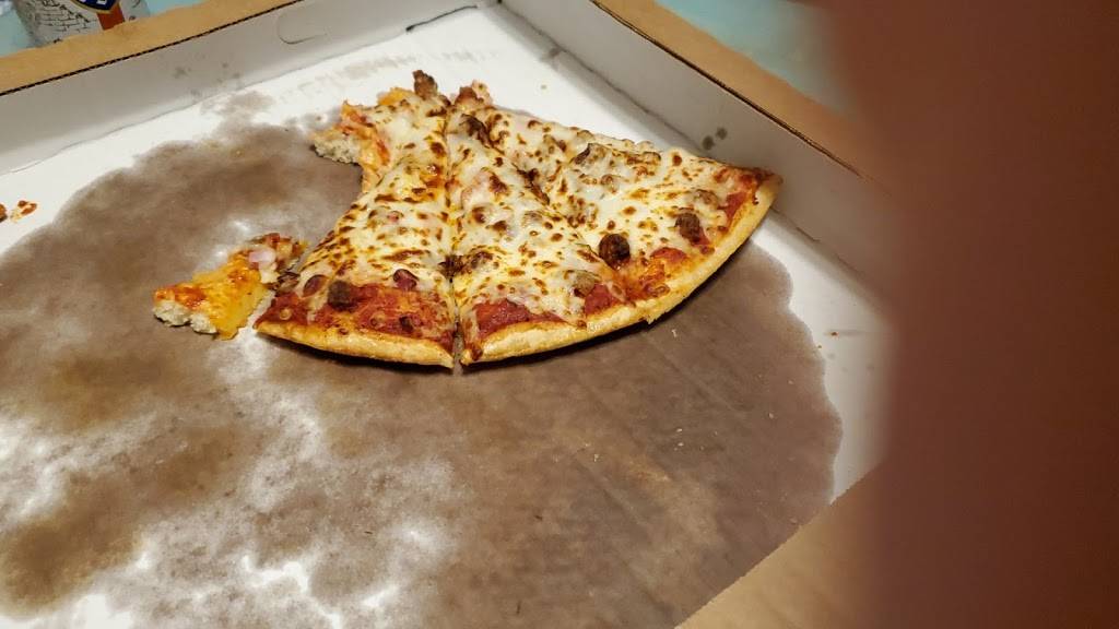 Pizzas By Marchelloni- Peru, Il | restaurant | 930 Shooting Park Rd, Peru, IL 61354, USA | 8152201564 OR +1 815-220-1564