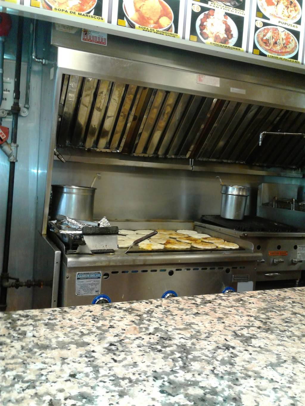 El Amigo | restaurant | 1488, 3612, 14th St NW, Washington, DC 20010, USA | 2027225084 OR +1 202-722-5084