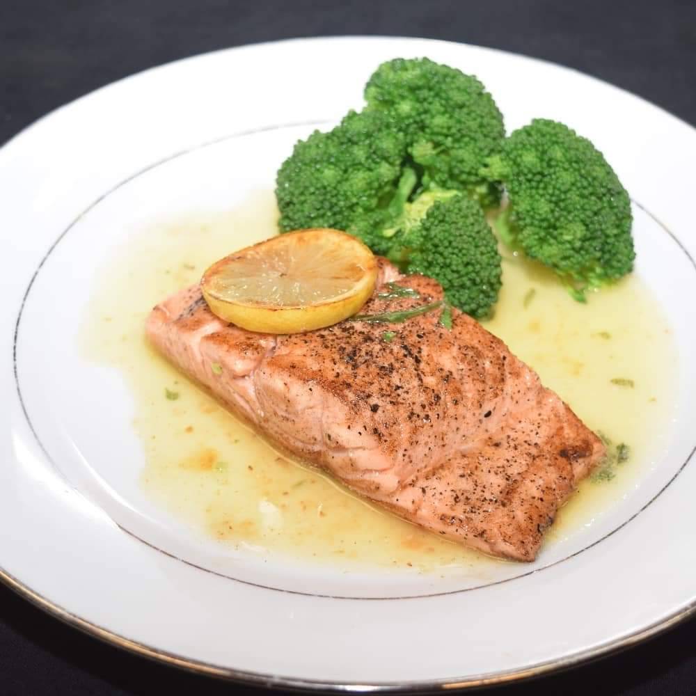 Bourbon and Bones The Smokehouse | restaurant | 17011 St Clair Ave, Cleveland, OH 44110, USA | 2169128858 OR +1 216-912-8858