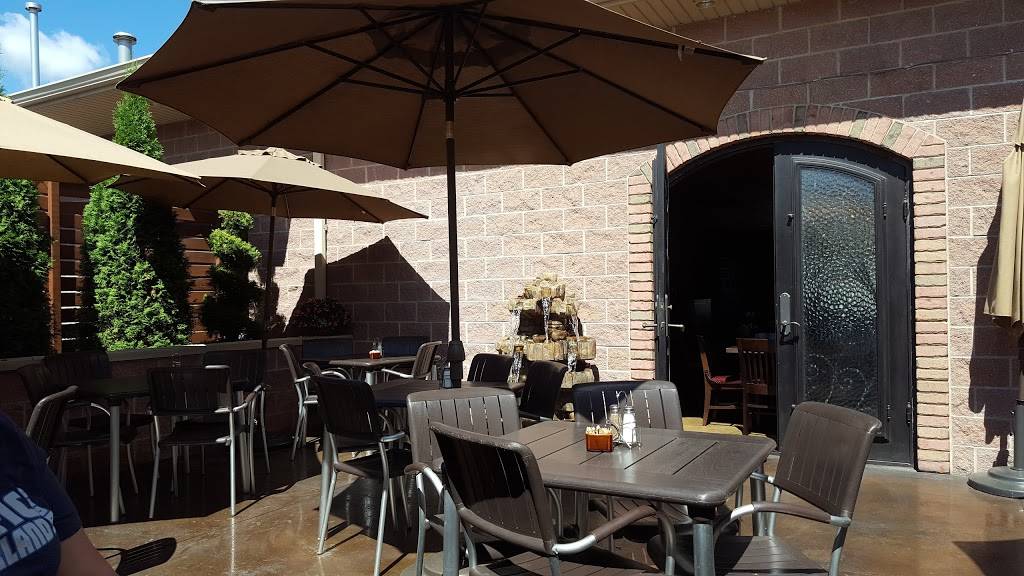 Stefan Grill | cafe | 7101 Santa Fe Dr, Hodgkins, IL 60525, USA | 7085790621 OR +1 708-579-0621