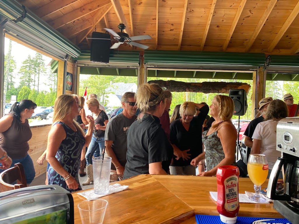 Outback Saloon | restaurant | 13 River Rd, St George, ME 04860, USA | 2076910433 OR +1 207-691-0433