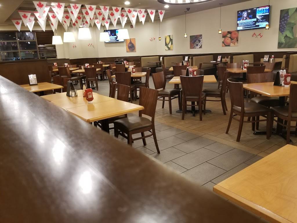 Swiss Chalet | restaurant | 3140 Dufferin St, North York, ON M6A 2T1, Canada | 4167895445 OR +1 416-789-5445