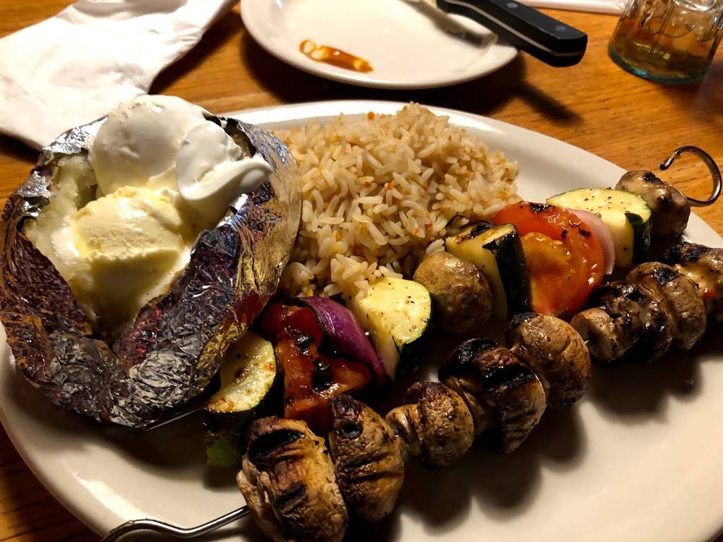 Logans Roadhouse | restaurant | 13305 Eureka Rd, Southgate, MI 48195, USA | 7342811119 OR +1 734-281-1119