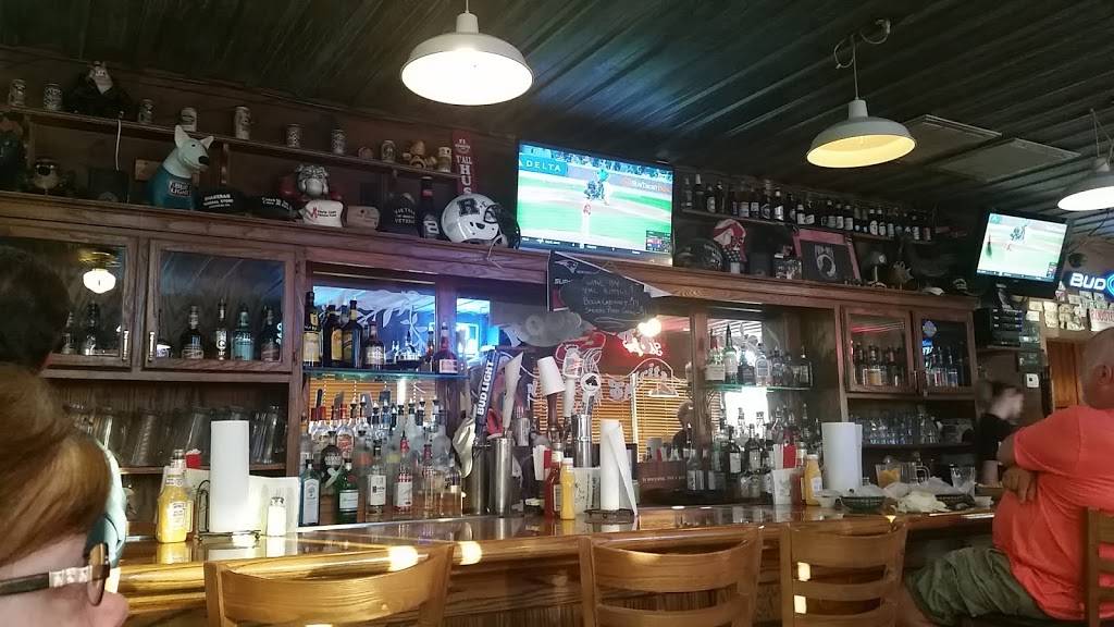 Roosters Cafe | restaurant | 216 Atlanta Rd, Cumming, GA 30040, USA | 7708896890 OR +1 770-889-6890