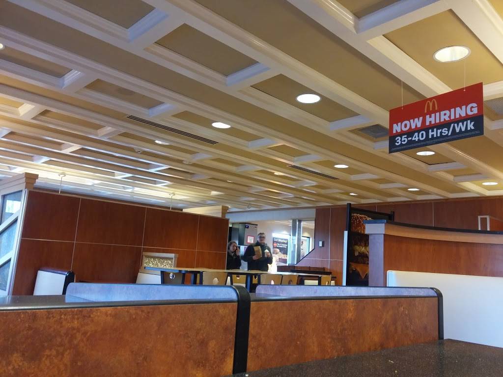 McDonalds | cafe | 49 Gosling Rd, Newington, NH 03801, USA | 6034369771 OR +1 603-436-9771