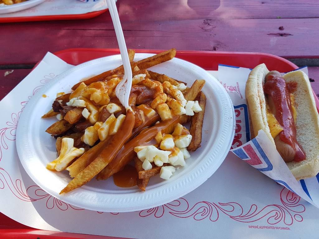 Vieux Montréal Pool Room | restaurant | 3496 Rue Frontenac, Montréal, QC H2K 3A5, Canada | 5145266055 OR +1 514-526-6055