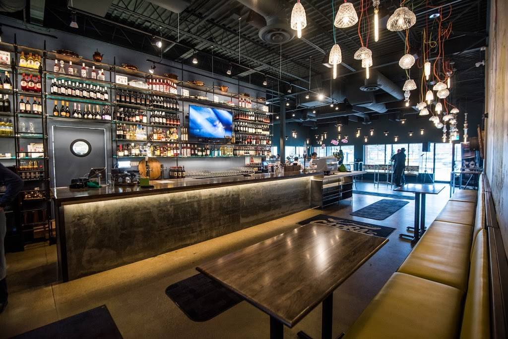 Capras Kitchen | restaurant | 1834 Lakeshore Rd W, Mississauga, ON L5J 1J7, Canada | 9059161834 OR +1 905-916-1834