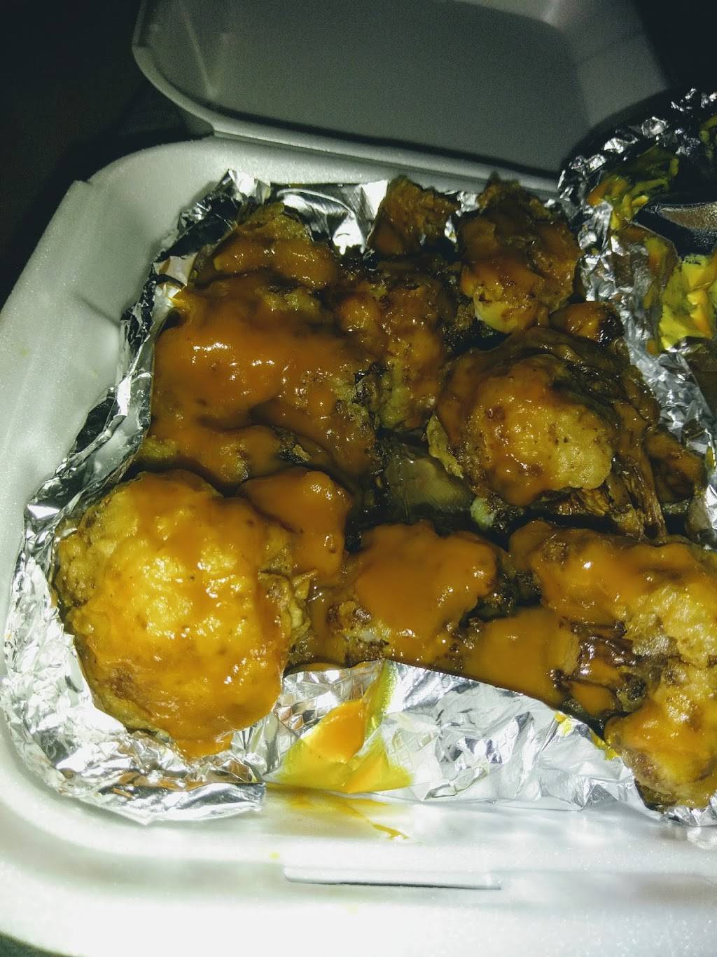 Specialty Wings | restaurant | 2280 Fillmore Ave, Buffalo, NY 14214, USA | 7162479464 OR +1 716-247-9464