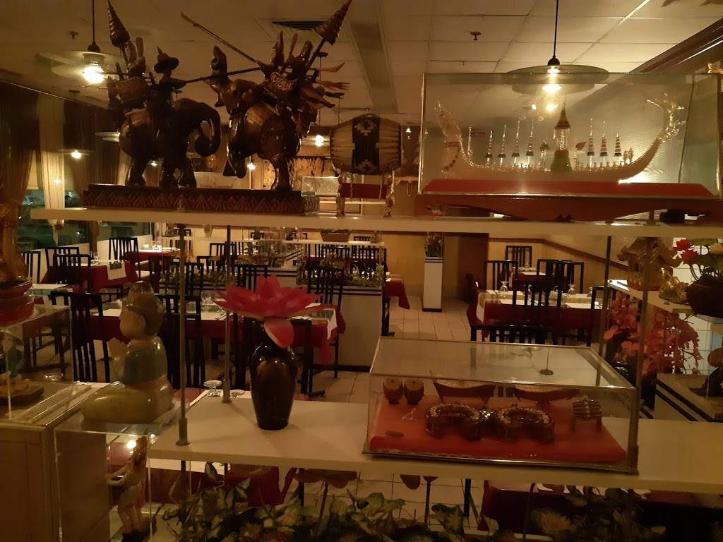 Restaurant Éléphant DOr | restaurant | 3177 Ch Ste-Foy, Québec, QC G1X 1R3, Canada | 5817427574 OR +1 581-742-7574