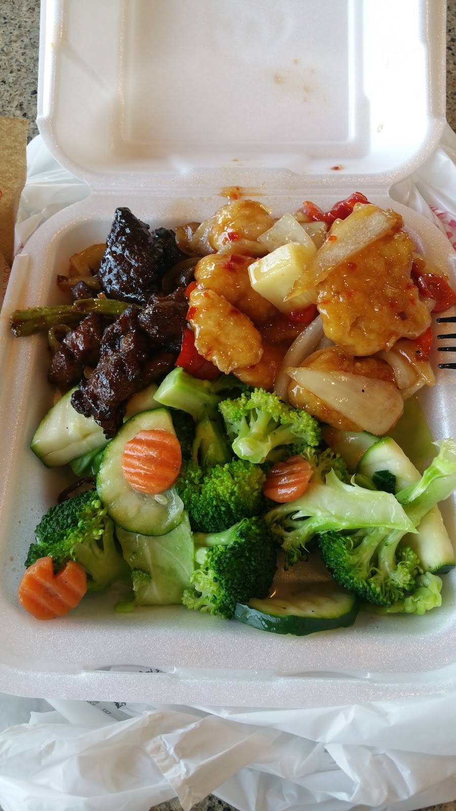 Panda Express | restaurant | 131 Broadway Ave., El Cajon, CA 92021, USA | 6195901299 OR +1 619-590-1299