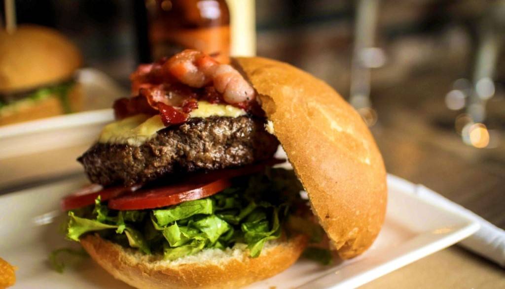 Schnells Brauhaus | restaurant | 45 W Slade St, Palatine, IL 60067, USA | 8479911040 OR +1 847-991-1040