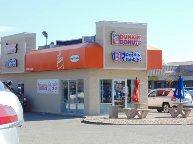 Dunkin Donuts | cafe | 8723 Ridgeland Ave, Oak Lawn, IL 60453, USA | 7085987510 OR +1 708-598-7510