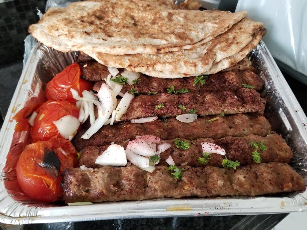 Shawarma Royal | restaurant | 967 Albion Rd, Etobicoke, ON M9V 1A6, Canada | 6474303588 OR +1 647-430-3588