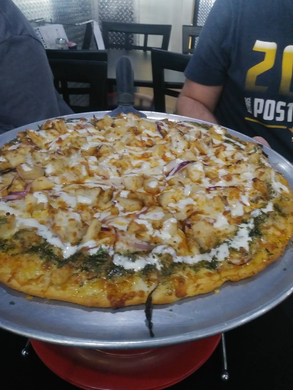 Center Court Pizza & Brew | restaurant | 26440 Farm to Market 1093 #490, Richmond, TX 77406, USA | 2816653997 OR +1 281-665-3997