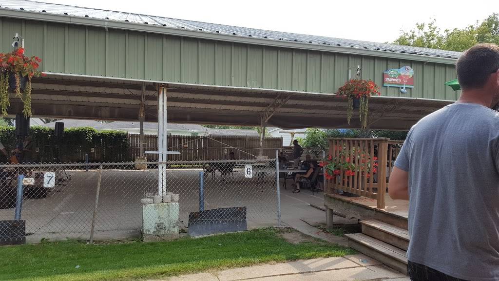 Kamps Bar and Grill | restaurant | 303 Williams St, Combined Locks, WI 54113, USA | 9207889945 OR +1 920-788-9945