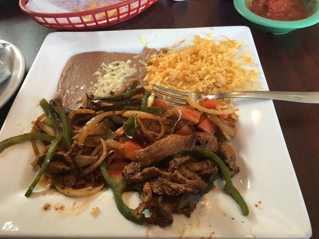 El Jaripeo | restaurant | 1202 W Main St, Charlottesville, VA 22903, USA | 4349729190 OR +1 434-972-9190