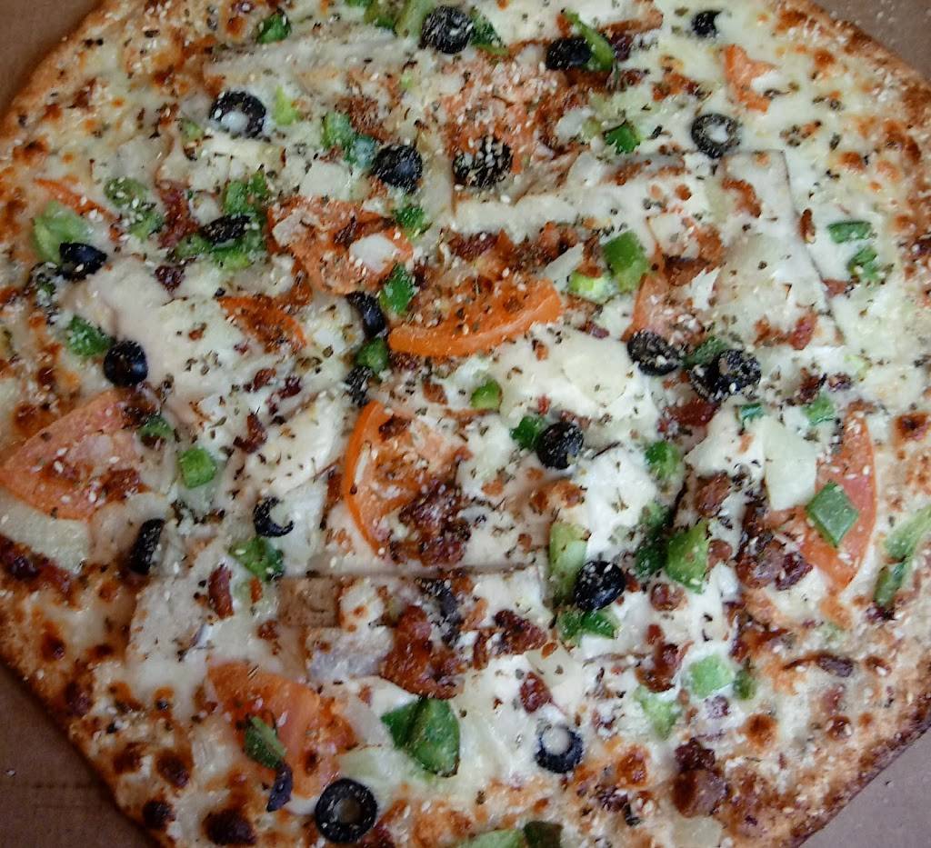 Armanis Pizza | meal delivery | 8998 Middlebelt Rd, Livonia, MI 48150, USA | 7345221000 OR +1 734-522-1000