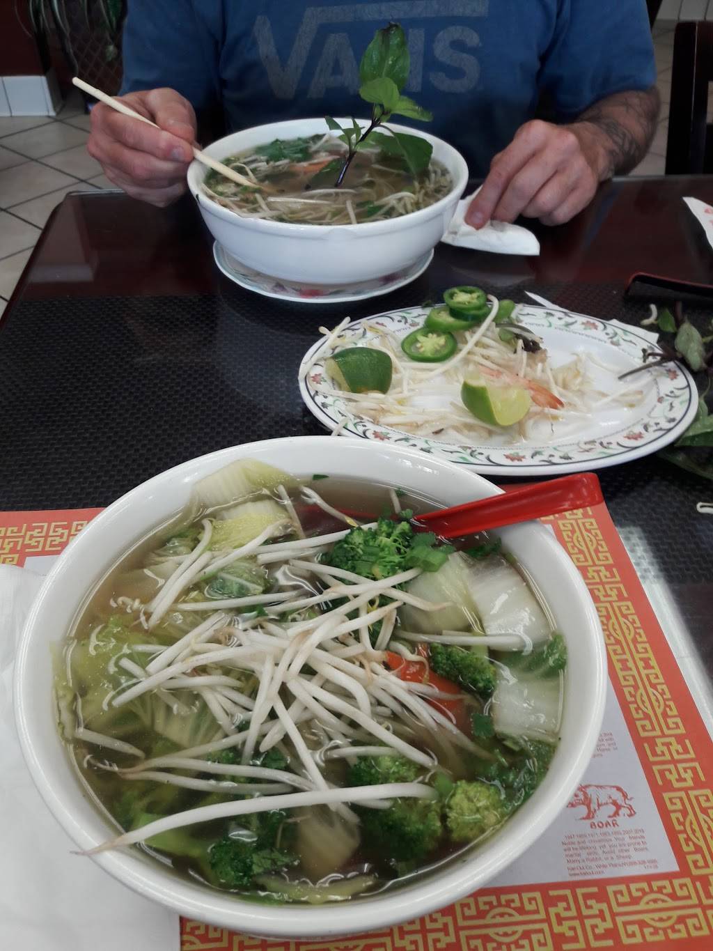 Pho Saigon Le | restaurant | 12353 Mariposa Rd F12, Victorville, CA 92395, USA | 7609510869 OR +1 760-951-0869
