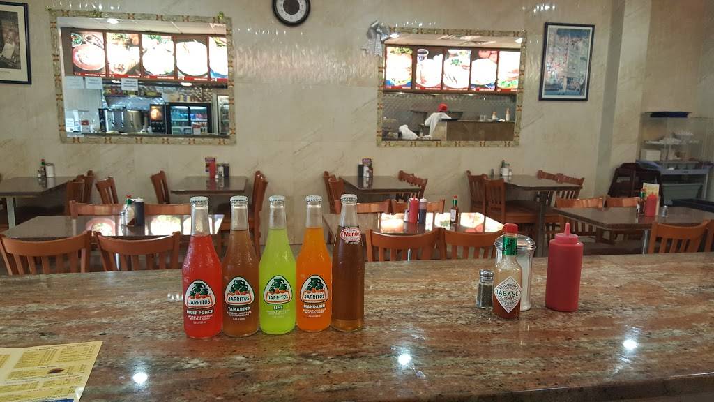 Jimbos Hamburger Palace | restaurant | 1977 Jerome Ave, Bronx, NY 10453, USA | 7185637187 OR +1 718-563-7187