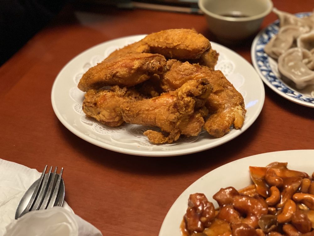 Wang & King Asian Cafe | restaurant | 10720 S Tryon St, Charlotte, NC 28273, USA | 7045883080 OR +1 704-588-3080