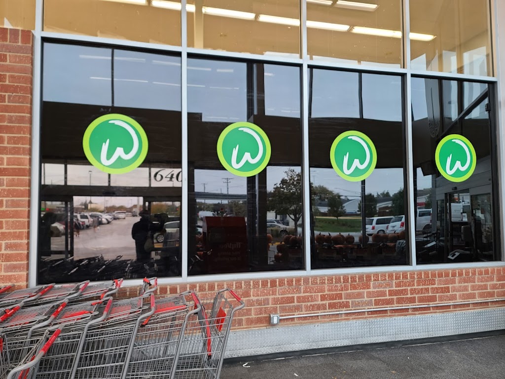 Wahlburgers @ Hy-Vee | restaurant | 640 Lincoln Way, Ames, IA 50010, USA | 5152321961 OR +1 515-232-1961
