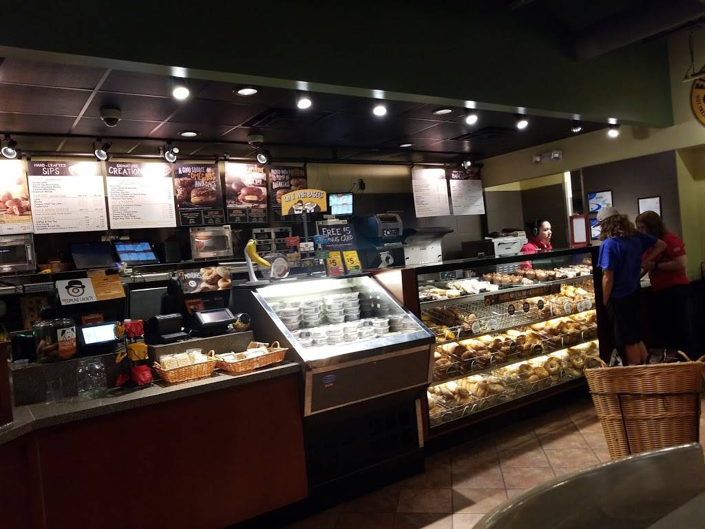 Einstein Bros. Bagels | bakery | 640 Ann Arbor Rd W, Plymouth, MI 48170, USA | 7344149889 OR +1 734-414-9889