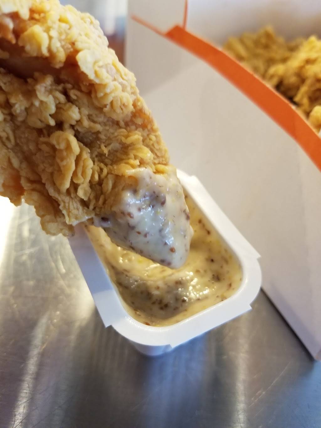 Popeyes Louisiana Kitchen | restaurant | 4705 TX-121, The Colony, TX 75056, USA | 9723701095 OR +1 972-370-1095