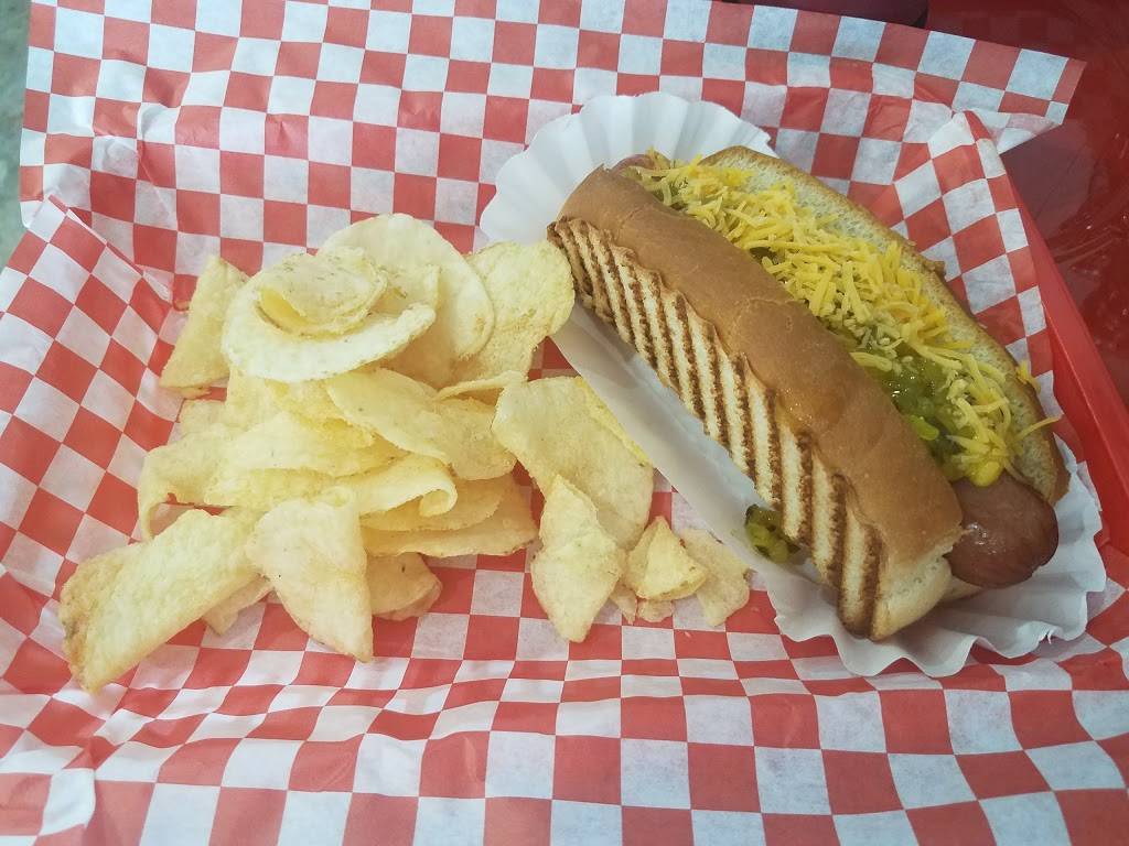 Big Daddy’s Hot Dogs and More | restaurant | 603 Northlake Blvd, North Palm Beach, FL 33408, USA | 5616702938 OR +1 561-670-2938