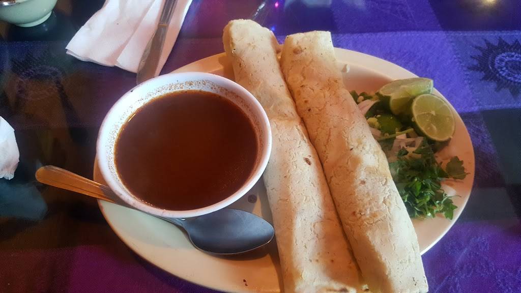 La Morenita Oaxaqueña | restaurant | 3550 W 3rd St, Los Angeles, CA 90020, USA | 2133659201 OR +1 213-365-9201